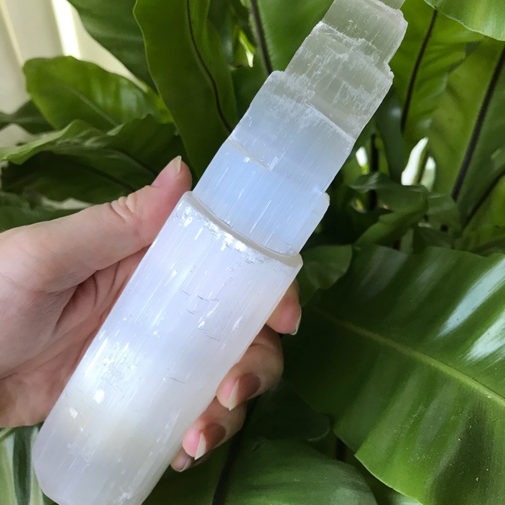 Genuine Selenite tower w/ light stand - 7 inch - Picture 1 of 9